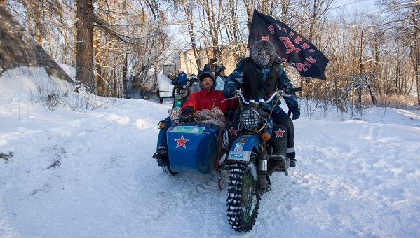 Байкеры Тверской области не испугались морозов и провели ежегодный Рождественский мотопробег «Дедан-3» / фото
