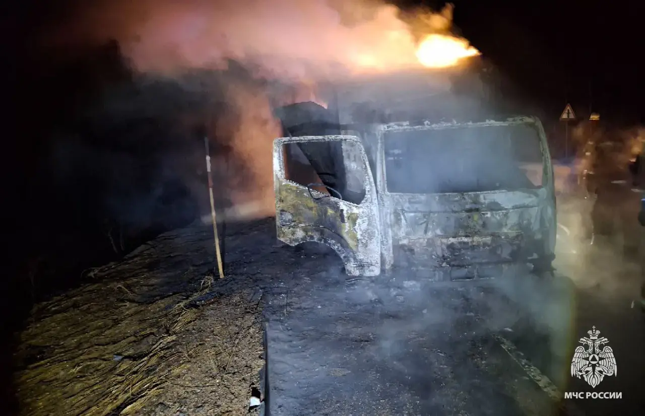 Грузовик сгорел на Селигере - новости Афанасий