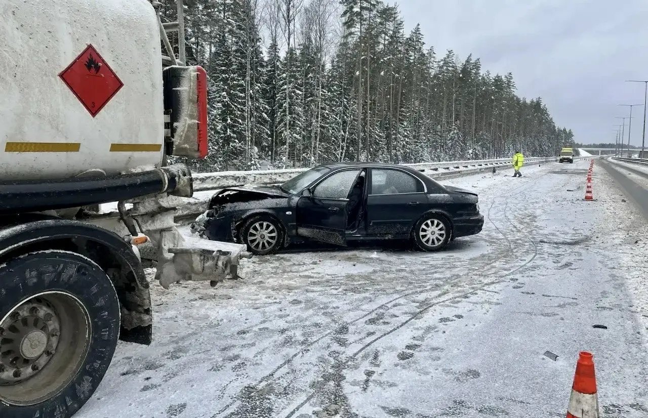 Водитель пострадал в ДТП на трассе М11 в Тверской области - новости Афанасий