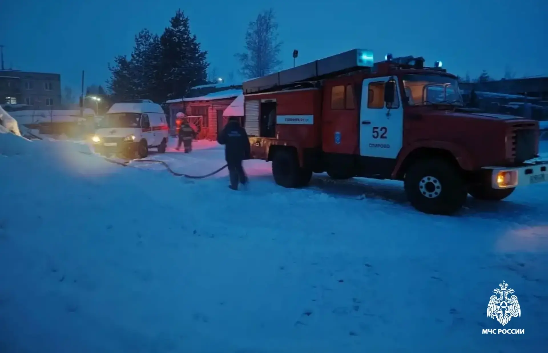 На пожаре в Спирово обнаружен погибший  - новости Афанасий