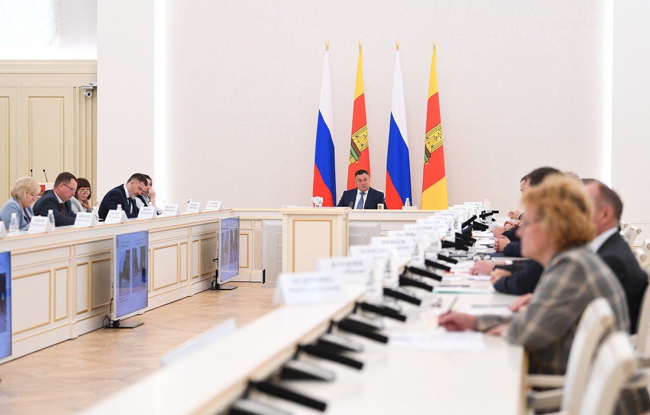 Губернатор проверил готовность муниципалитетов к 1 сентября  - новости Афанасий